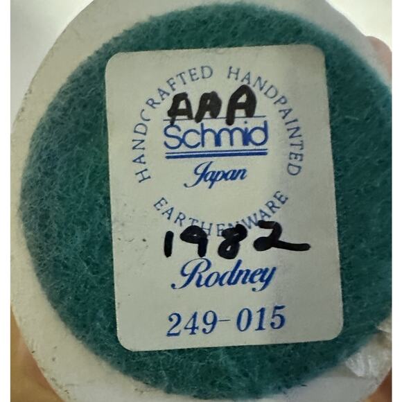 Schmid Handcrafted Handpainted Earthenware Figurine – “Rodney” 1982 Japan - Picture 5 of 5